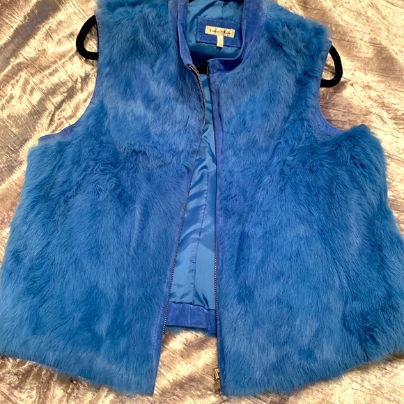 Rabbit and Leather Vest - Picture 1 of 8